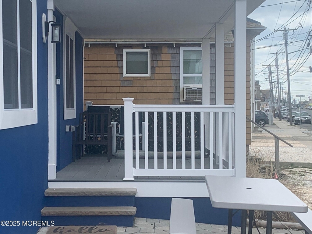 122 Ocean Avenue - Photo 1