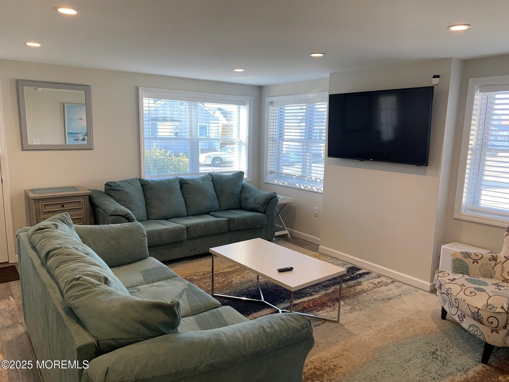 122 Ocean Avenue - Photo 3