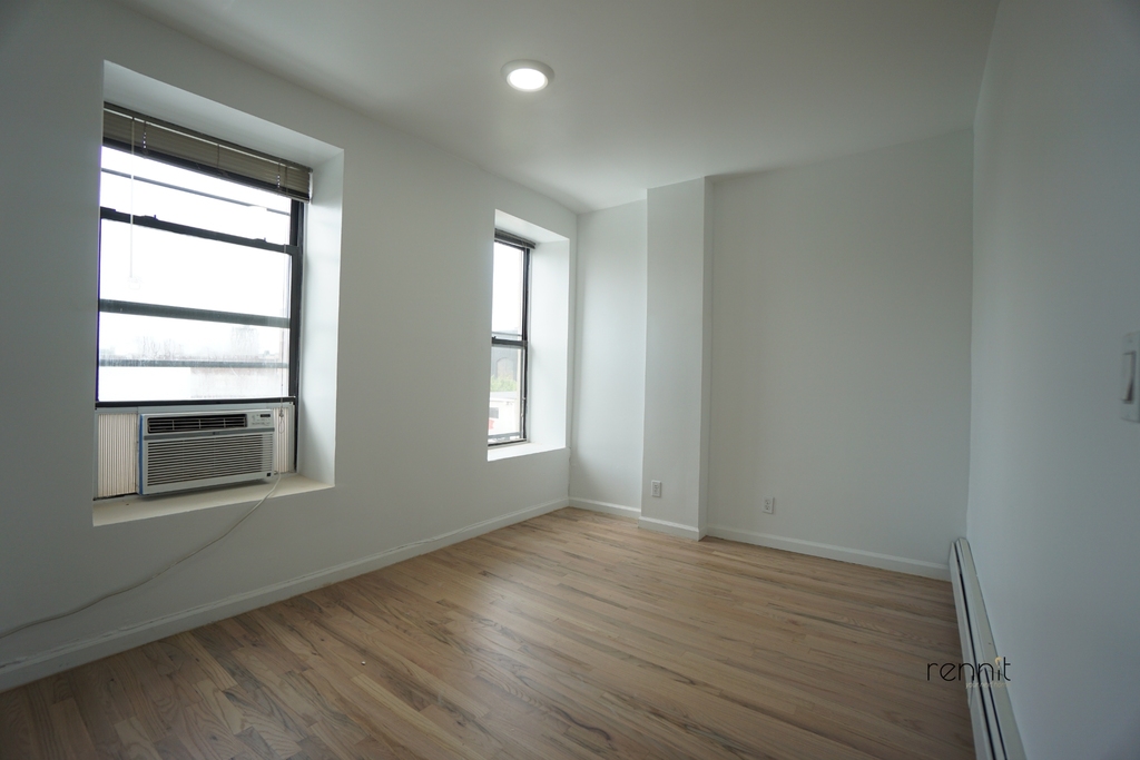 744 Myrtle Avenue - Photo 4