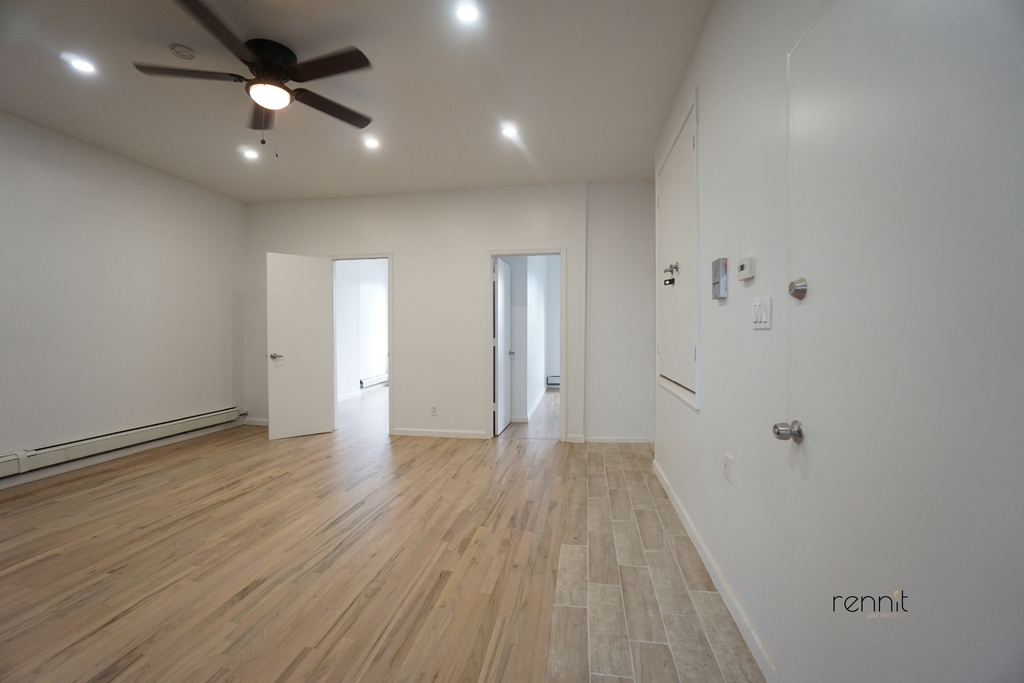 744 Myrtle Avenue - Photo 6