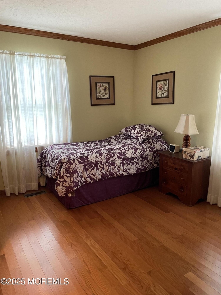 1000 13th Avenue - Photo 2