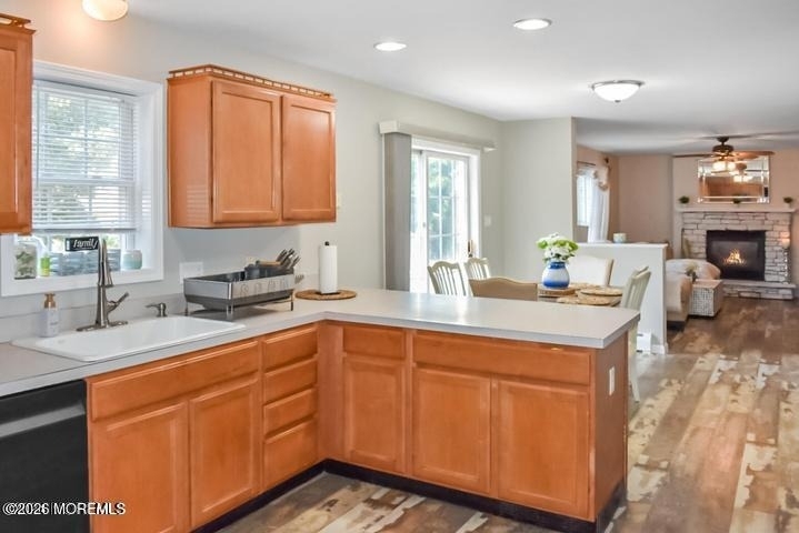 309 Holly Boulevard - Photo 2