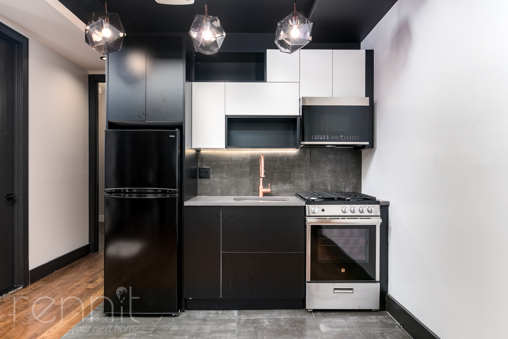 1109 Decatur Street - Photo 2
