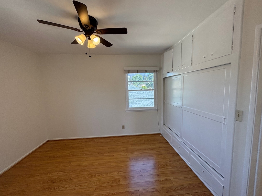 373 Myrtle Street - Photo 5