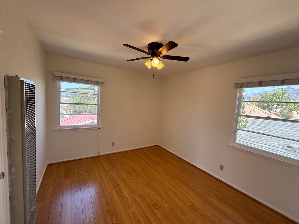 373 Myrtle Street - Photo 6