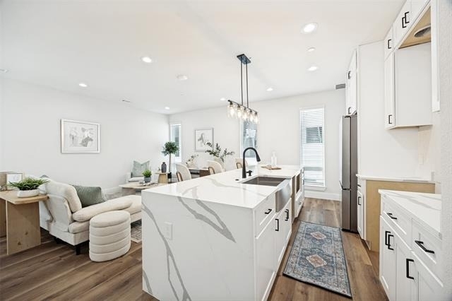 5633 Live Oak Street - Photo 1