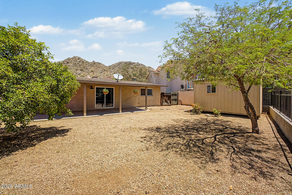29 E Foothill Drive - Photo 26