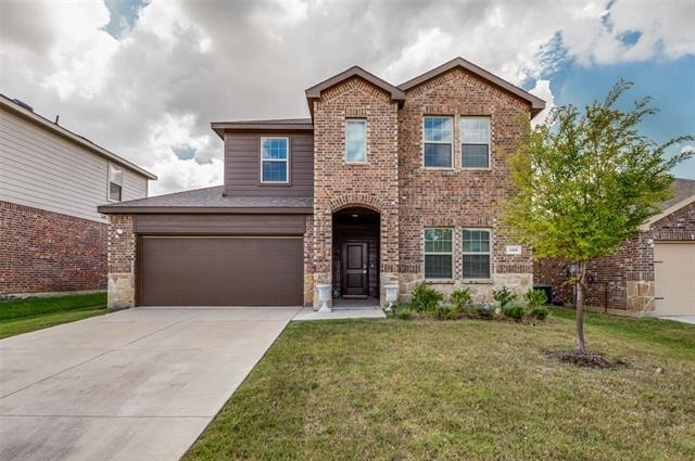 728 Glover Drive - Photo 0