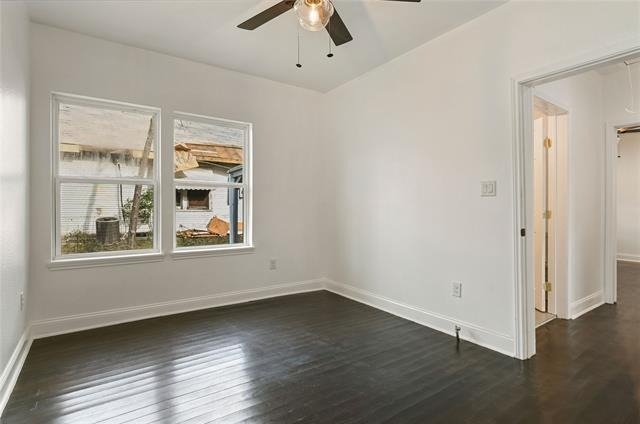 1106 W Chestnut Street - Photo 3
