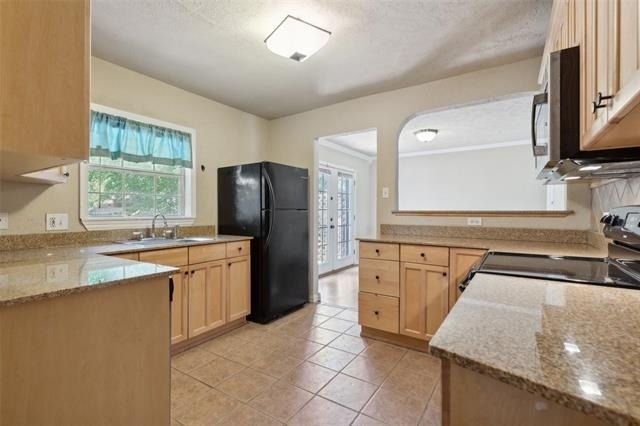 3884 Van Ness Lane - Photo 3