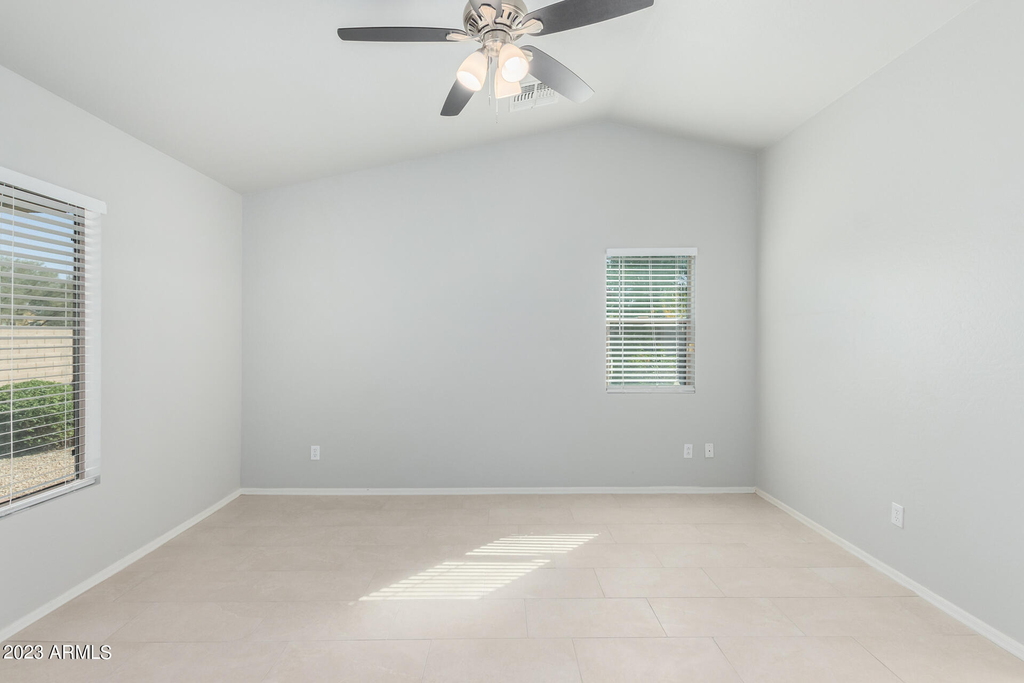 17715 W Redfield Road - Photo 11