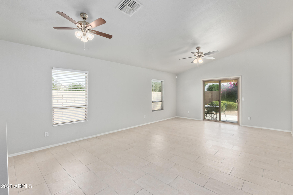 17715 W Redfield Road - Photo 5