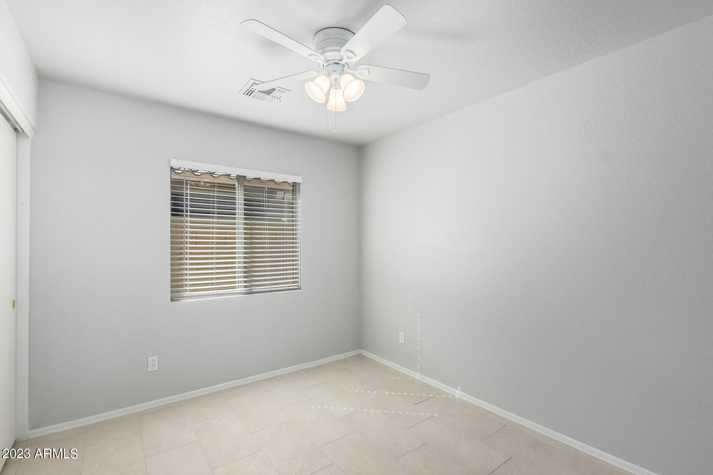 17715 W Redfield Road - Photo 18