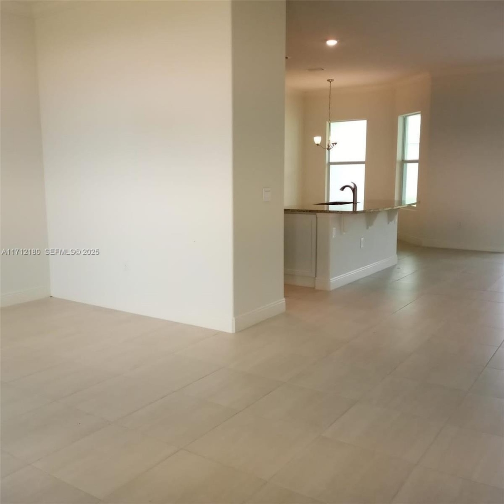 6555 Barbados Court - Photo 17