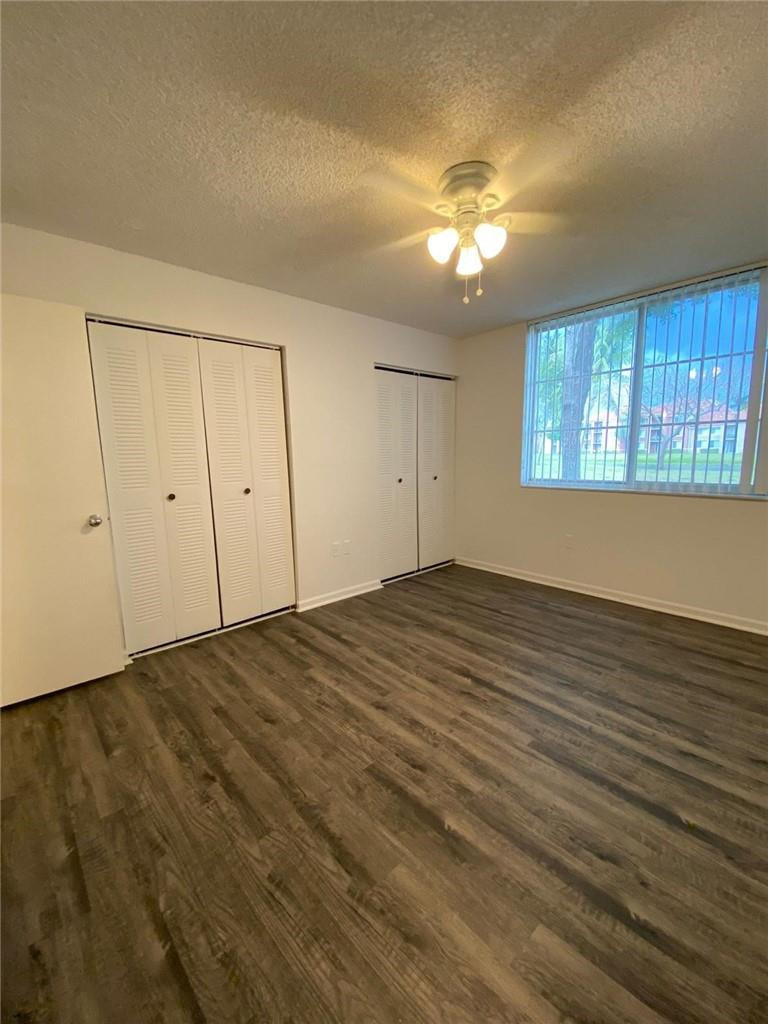 7872 Sonoma Springs Circle - Photo 10