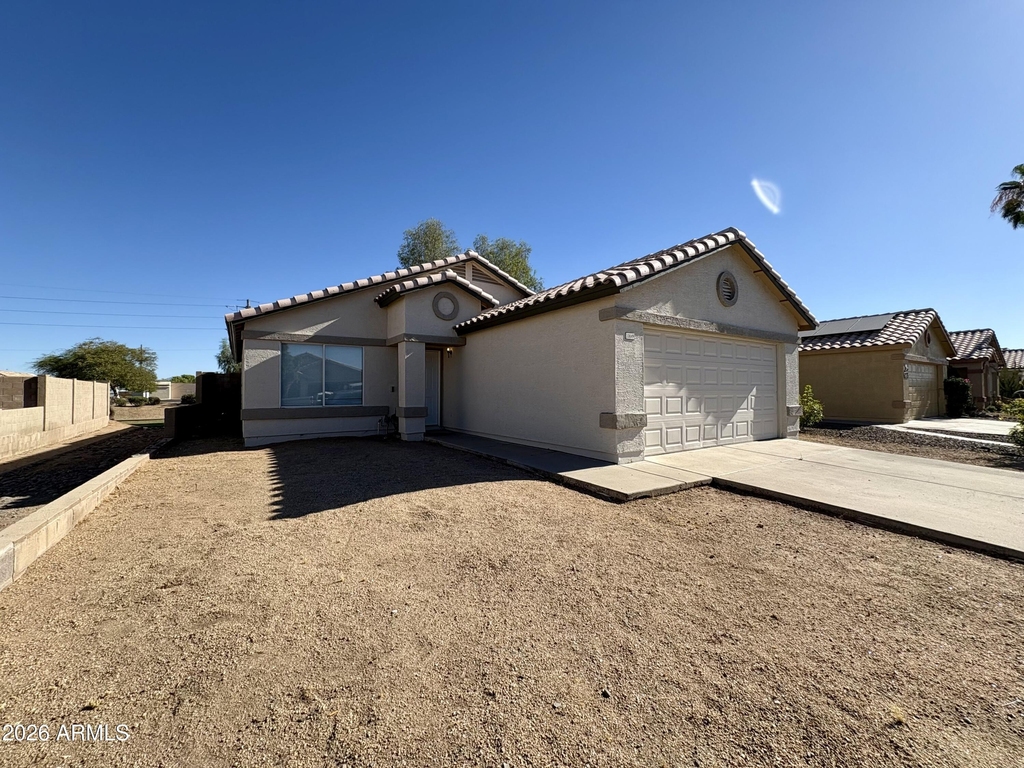 10849 W Monterosa Street - Photo 1