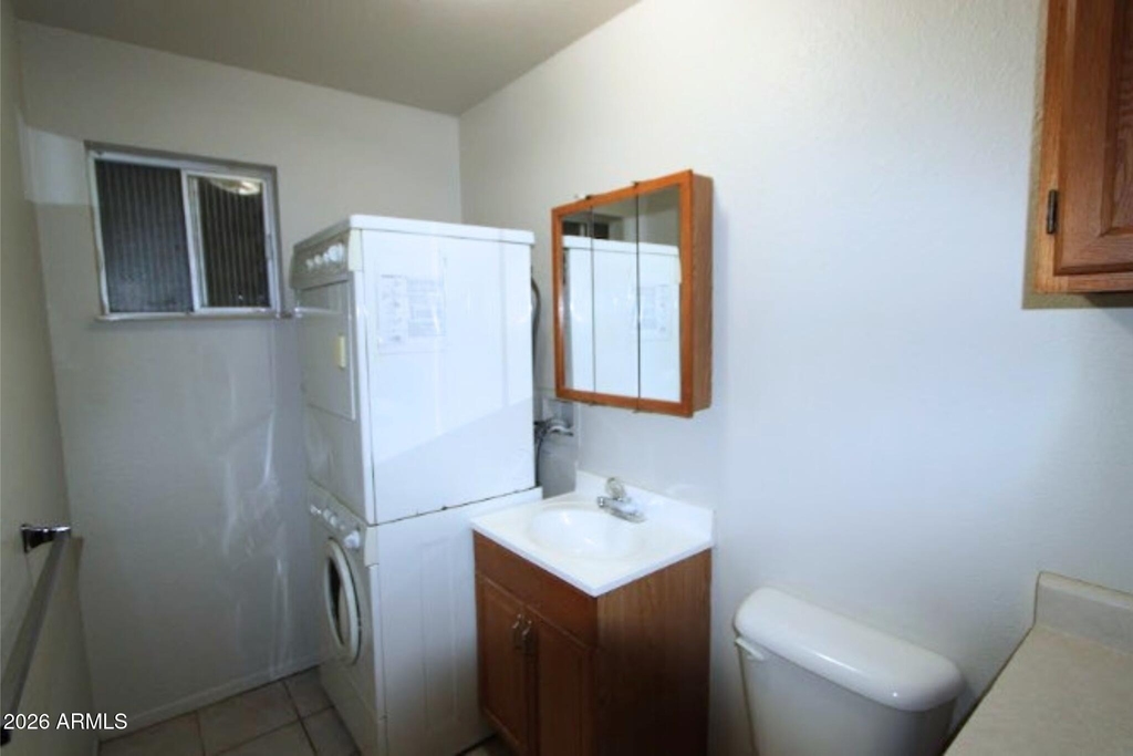 1006 N Pueblo Drive - Photo 5