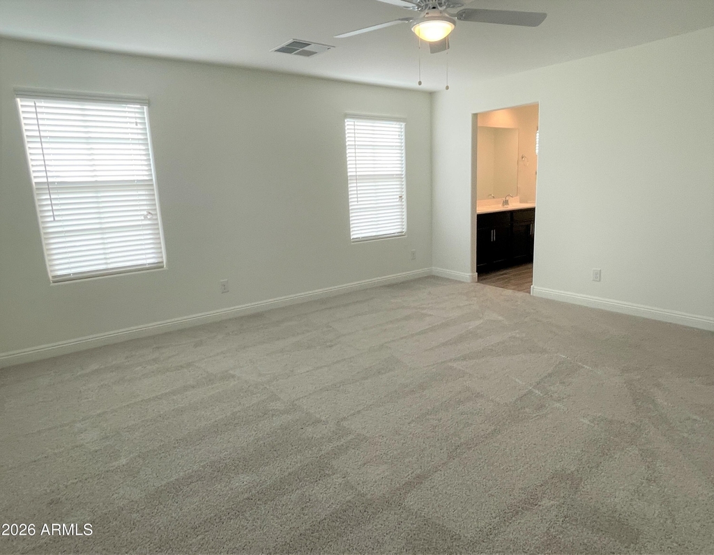 242 N Sunrise -- - Photo 12