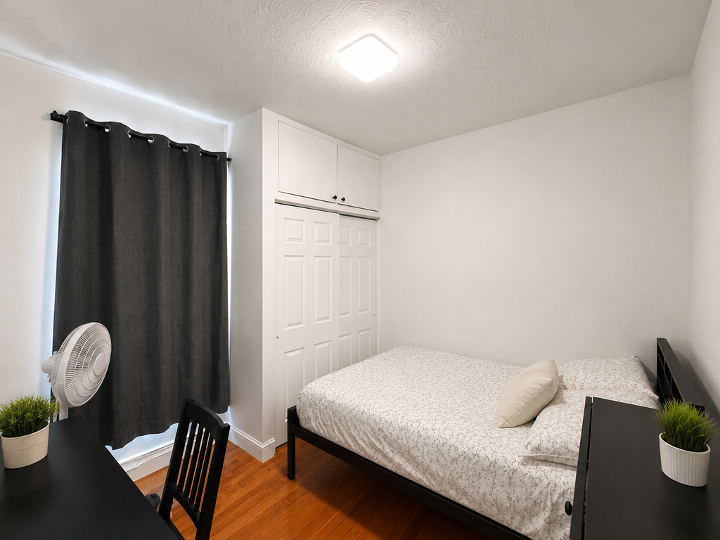 21-37 33rd Street - Photo 5