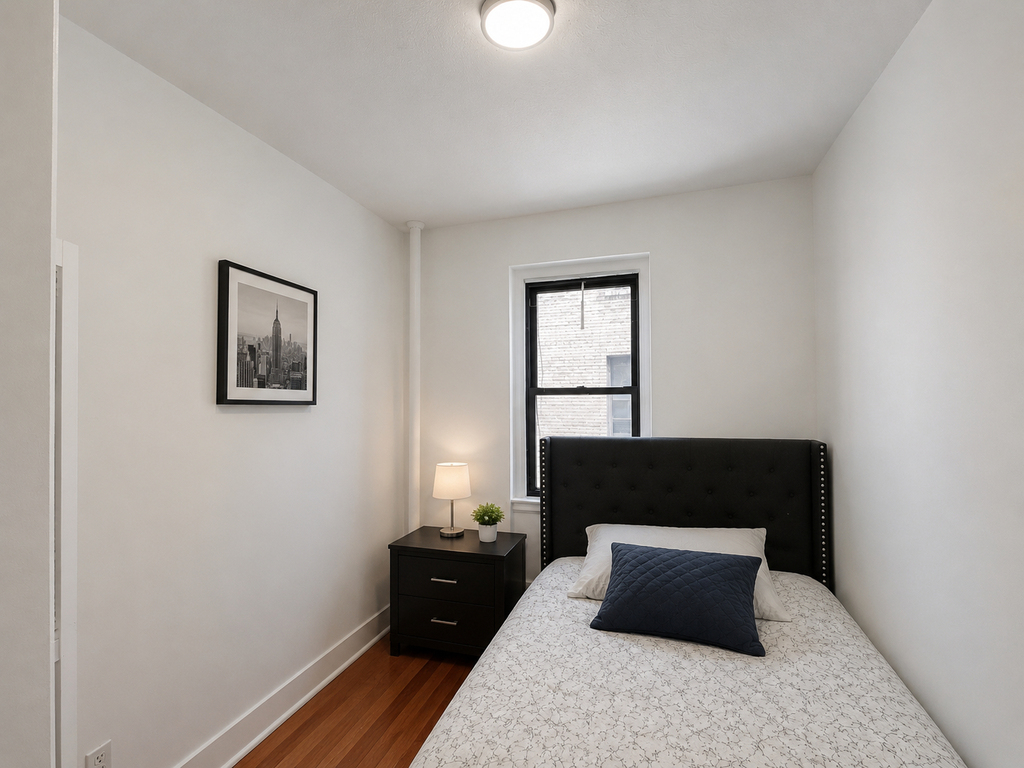 21-37 33rd Street - Photo 4