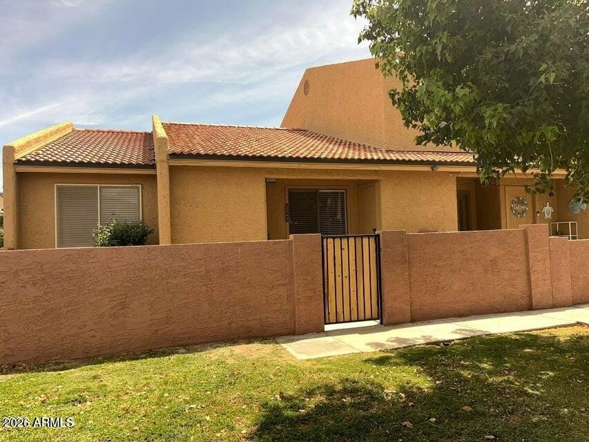 3511 E Baseline Road - Photo 26