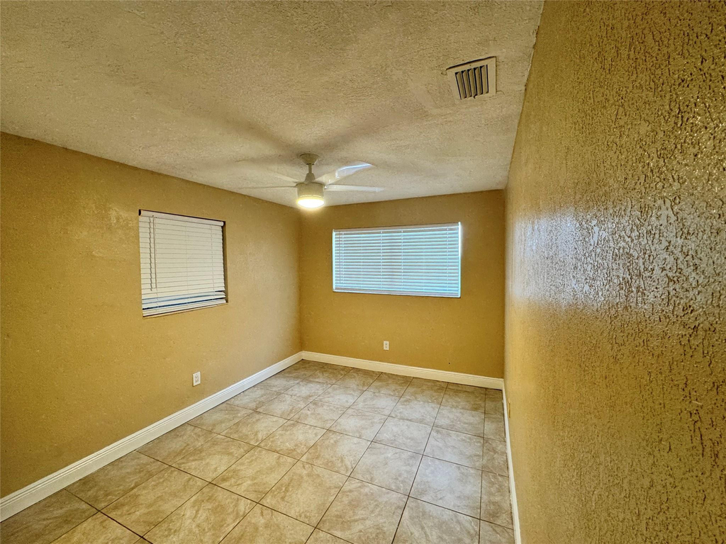 2091 Oleander Drive - Photo 6