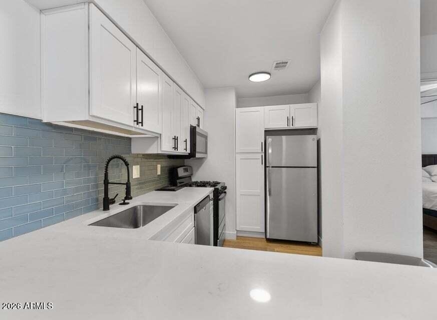 302 E Monte Vista Road - Photo 1