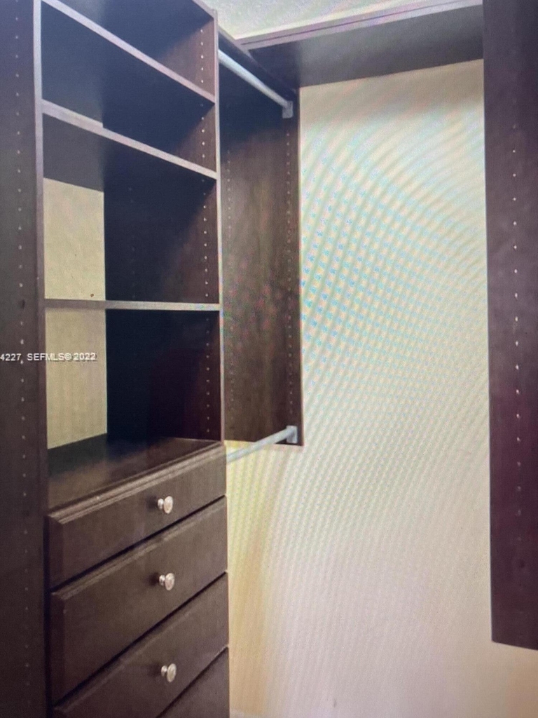 1174 Nw 13th Street - Photo 8