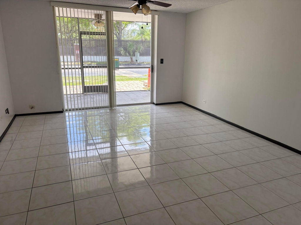 3660 Inverrary Drive - Photo 15
