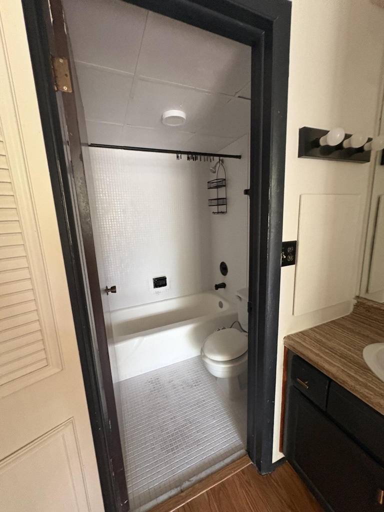 3660 Inverrary Drive - Photo 16