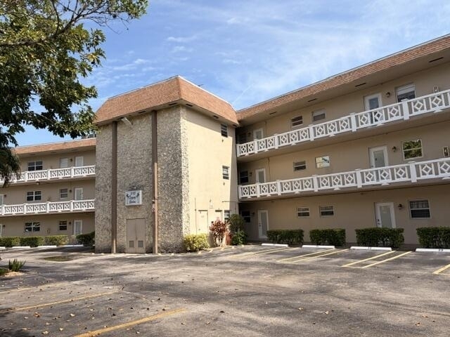 5103 Nw 35th Street - Photo 2