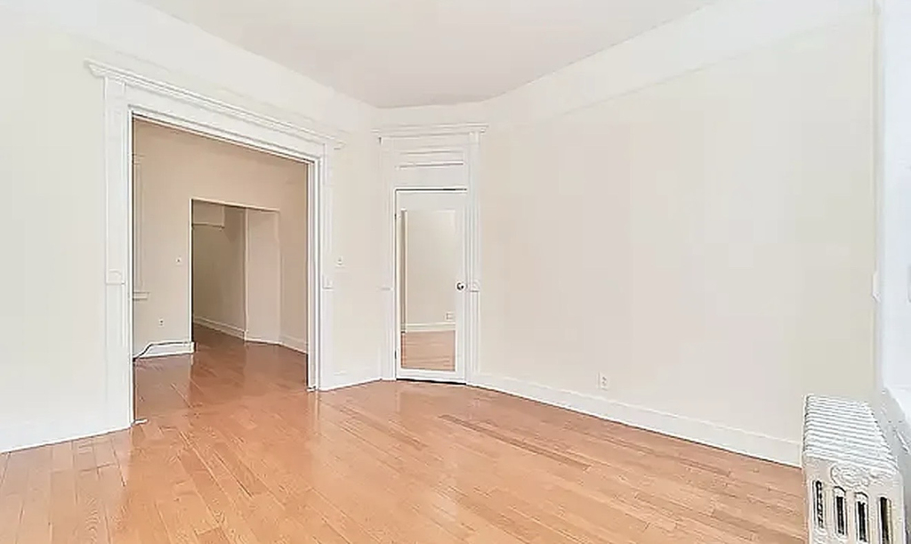 852 Amsterdam Avenue - Photo 4