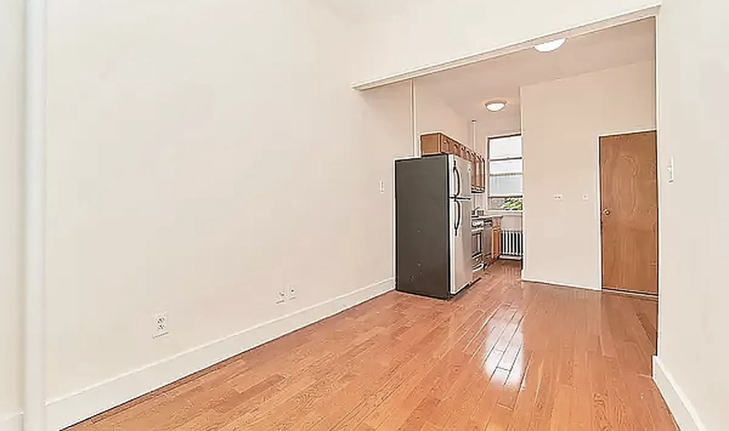 852 Amsterdam Avenue - Photo 7