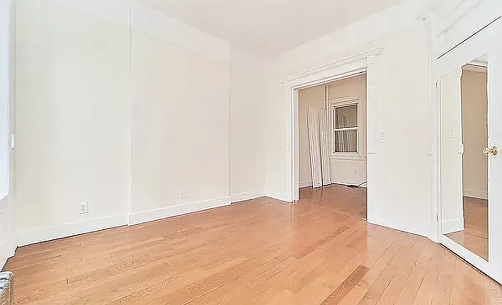 852 Amsterdam Avenue - Photo 6
