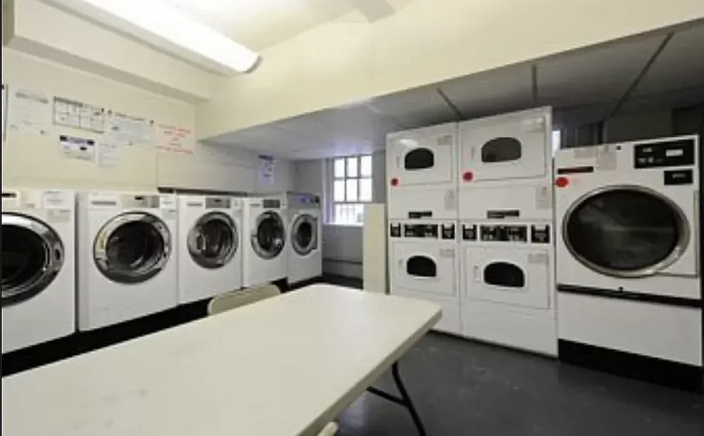 852 Amsterdam Avenue - Photo 10