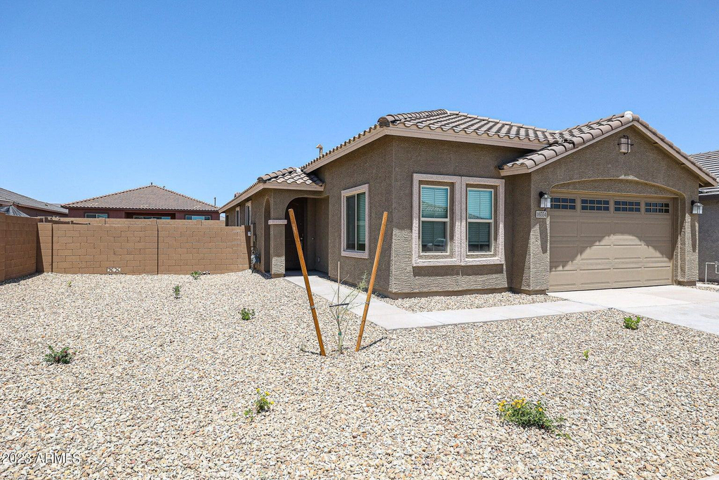 16554 W Questa Drive - Photo 1