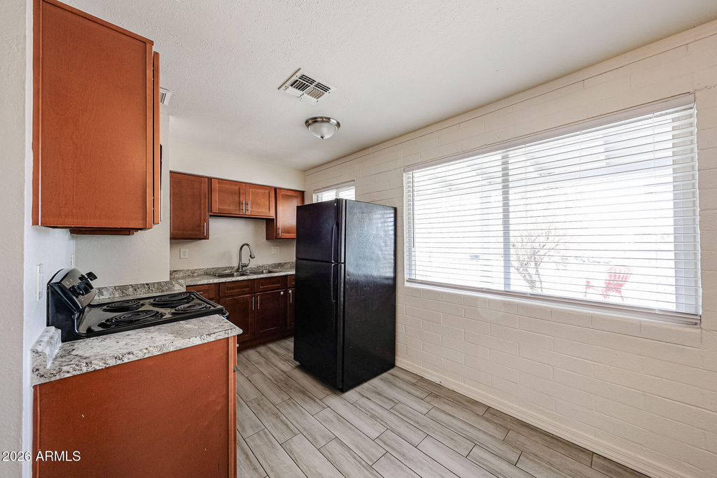 13034 N 21st - Photo 8