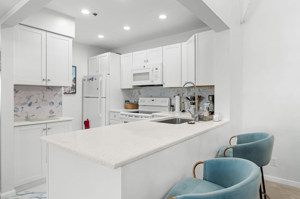 4436 Ne Ocean Boulevard - Photo 9