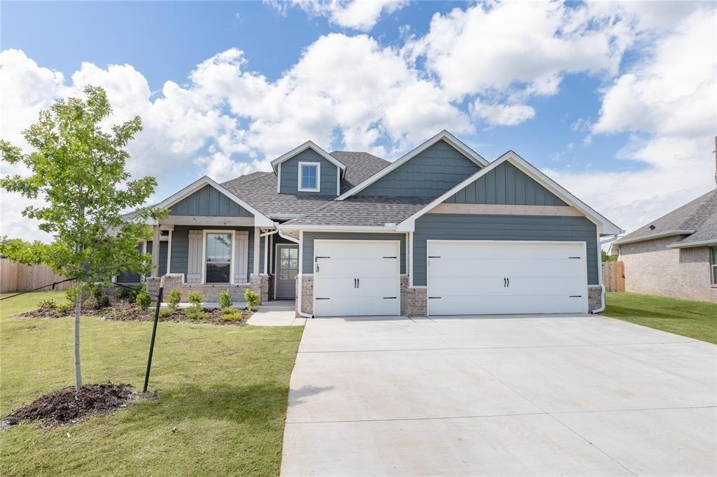 13001 Ne 9th Street - Photo 0