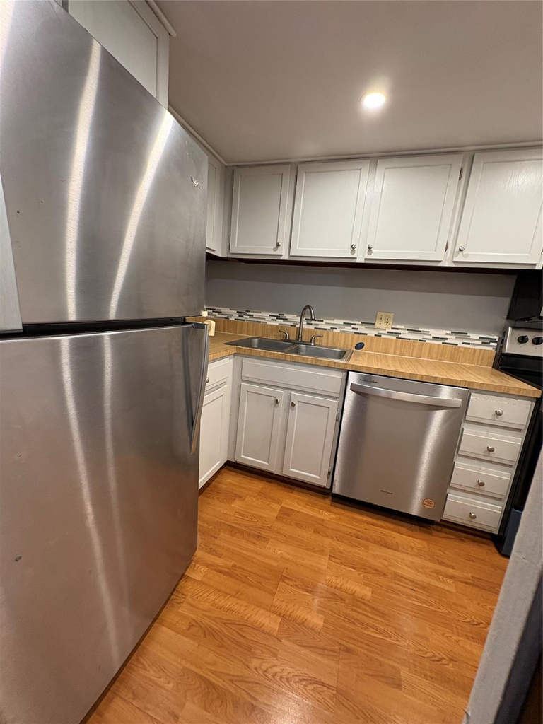 3670 Inverrary Drive - Photo 14