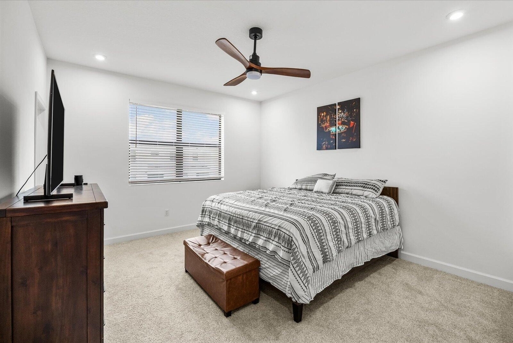 14042 Sw Thorens Drive - Photo 13