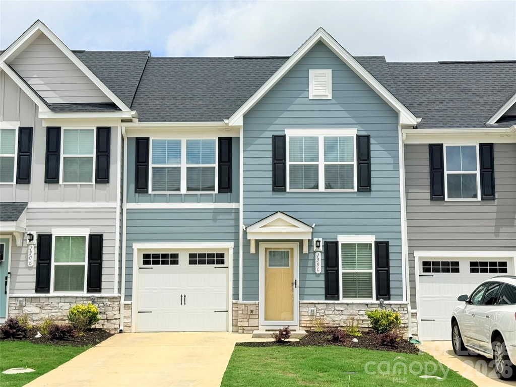 130 Stella Lane - Photo 1