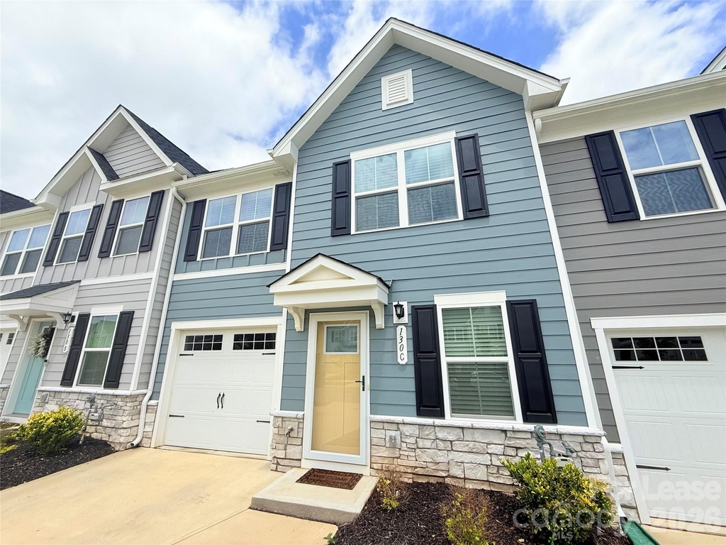 130 Stella Lane - Photo 3