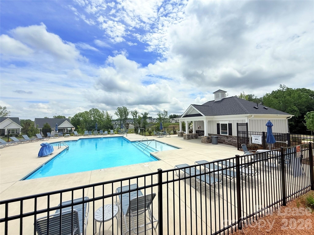 130 Stella Lane - Photo 2