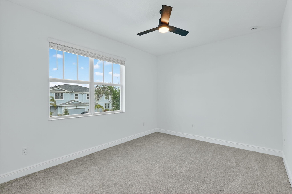 3552 Nw Solange Court - Photo 38