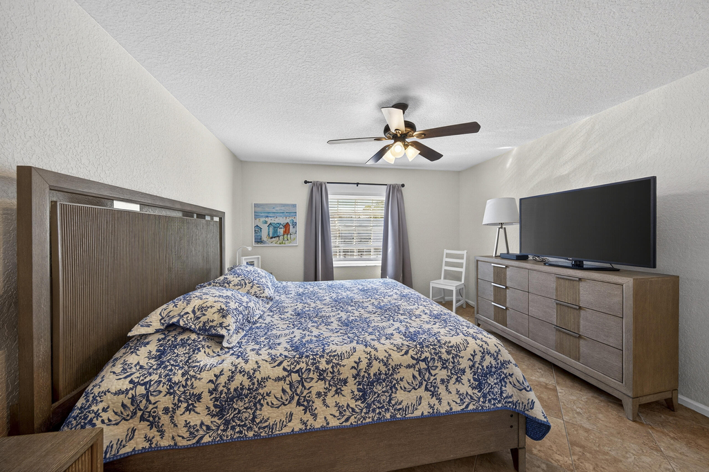 6457 Bay Club Drive - Photo 2