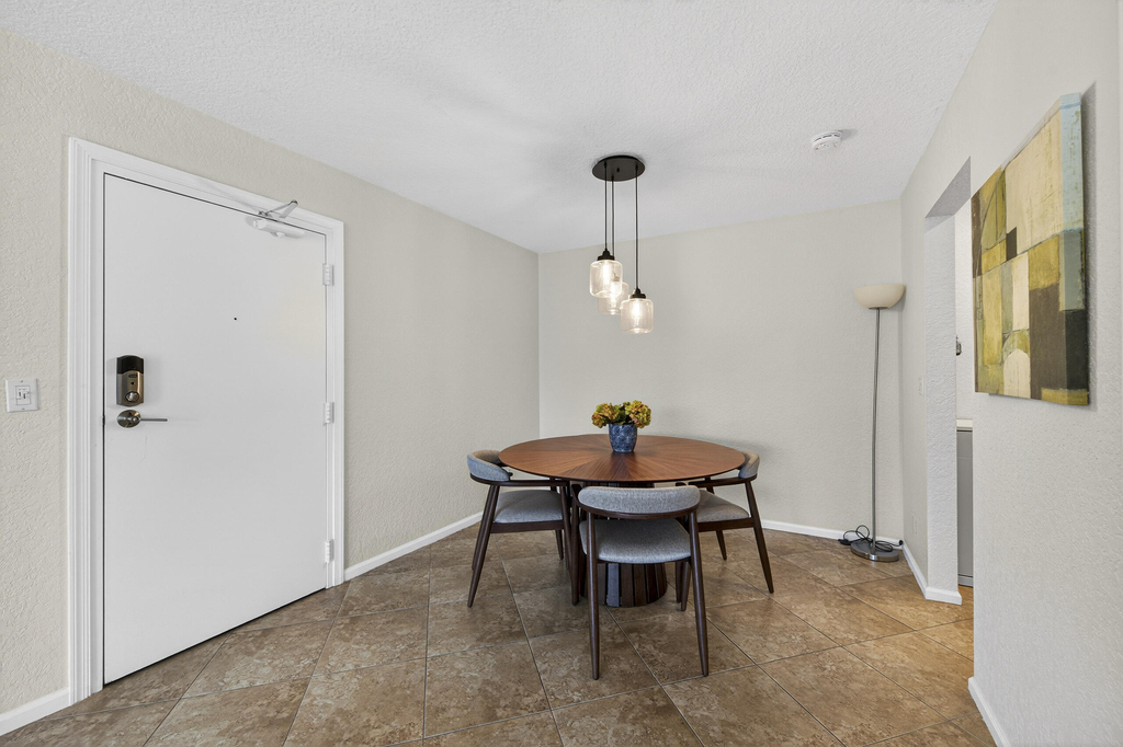 6457 Bay Club Drive - Photo 8