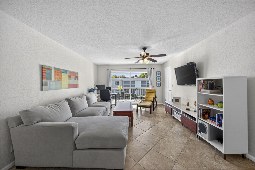 6457 Bay Club Drive - Photo 13