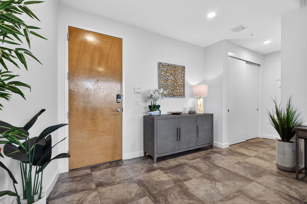 365 Se 6th Avenue - Photo 2