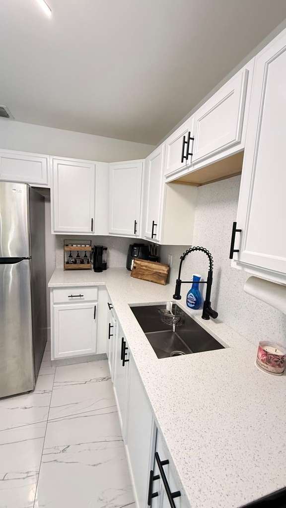 9052 Fountain Road - Photo 11